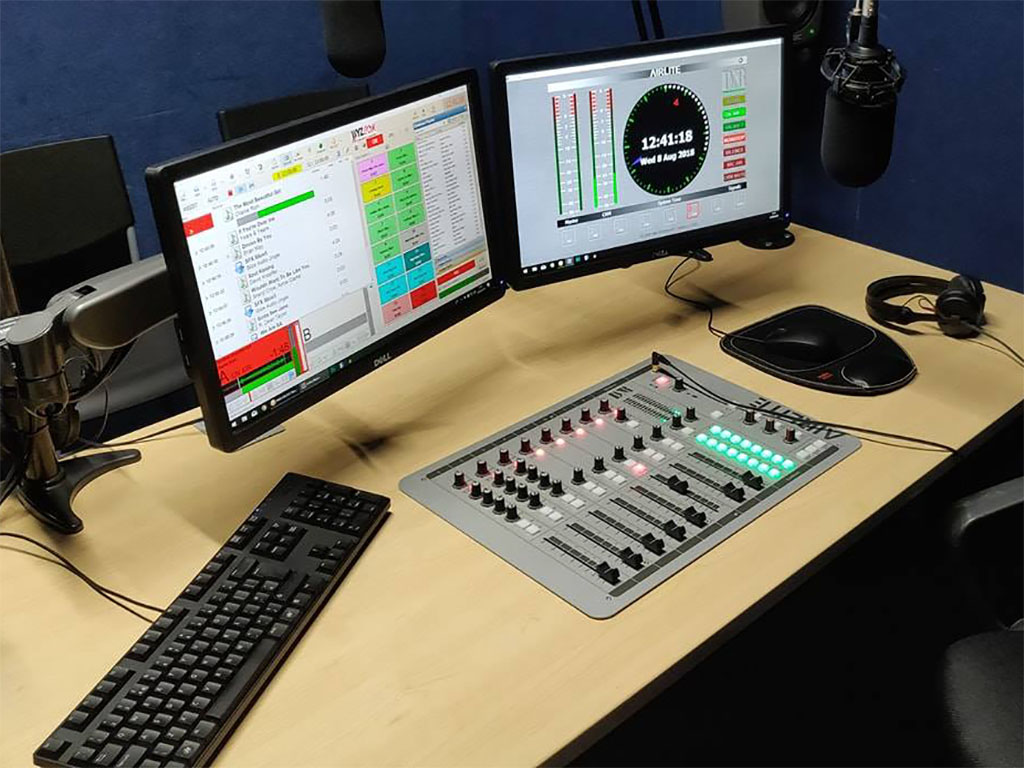 Deskaudio